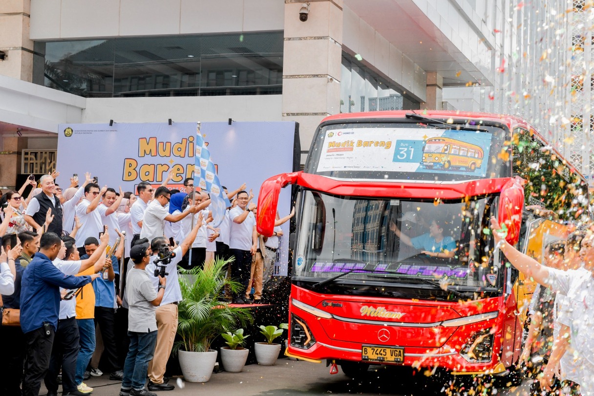 Menteri ESDM Ingatkan Masyarakat Pastikan Keamanan Listrik Sebelum Mudik