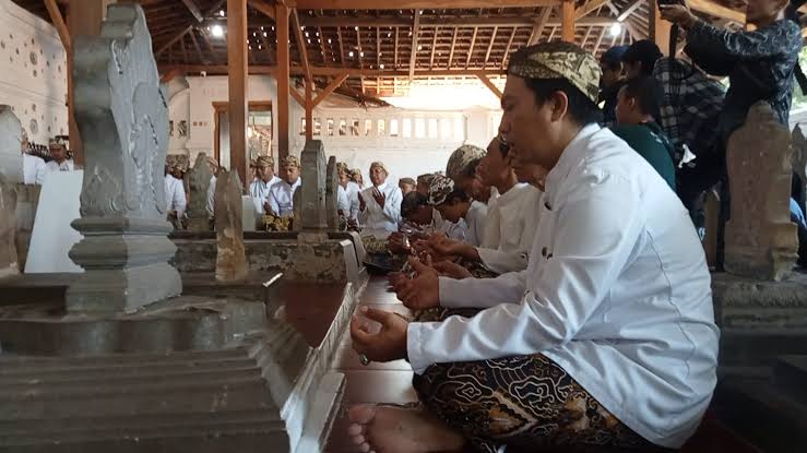 Raya Kupat, Tradisi Grebeg Syawal di Kompleks Makam Sunan Gunung Jati Cirebon