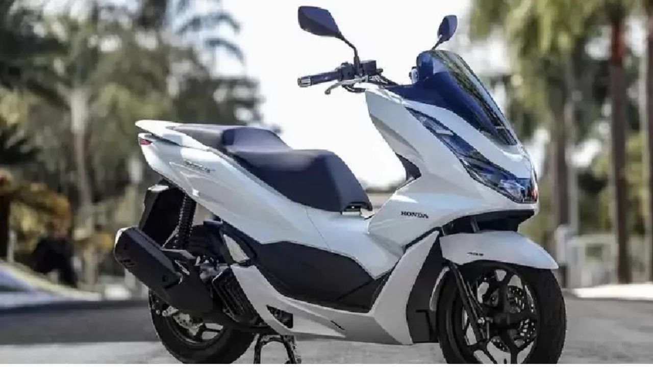 Alasan Honda PCX Banyak Dibeli Masyarakat, Fitur Canggih dan Modern