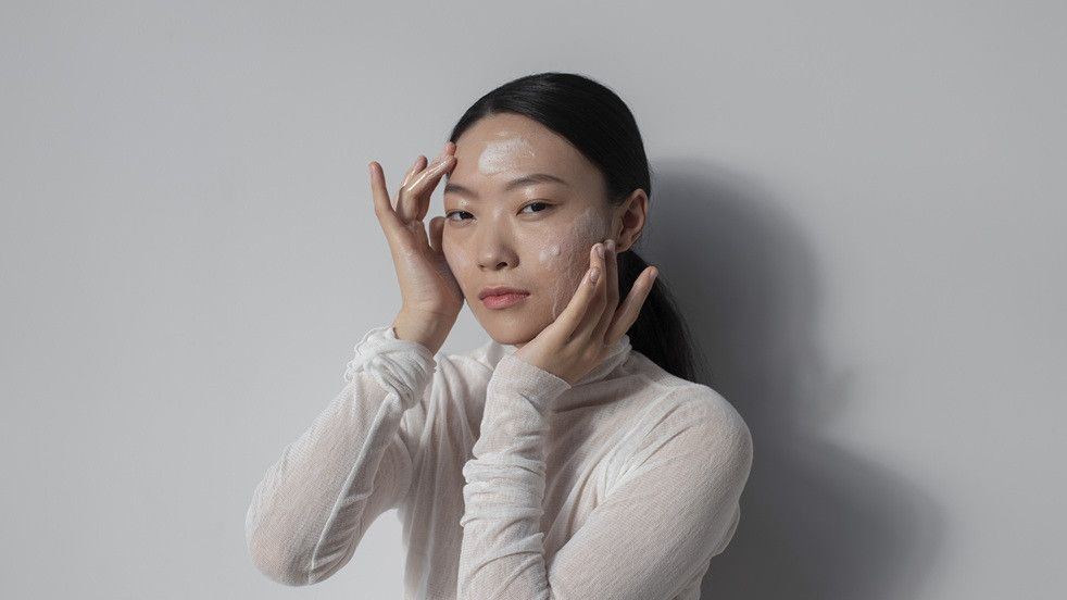 Cara Agar Kulit Bebas Jerawat, Tidak Kusam dan Jadi Cerah Menurut Dokter Estetika